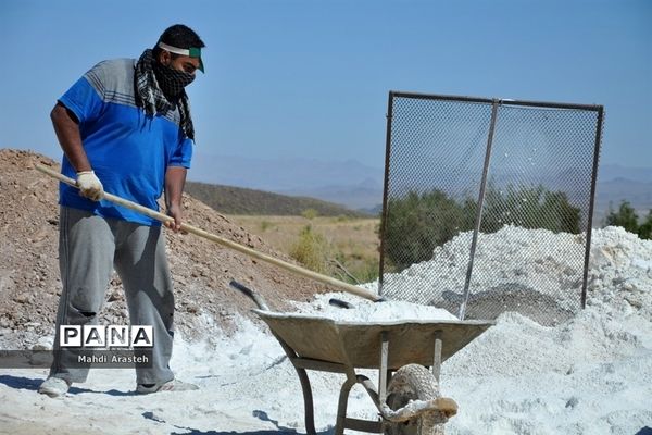 بازدید مسئولان از اردوی جهادی دانشجویان شهرستان خوسف