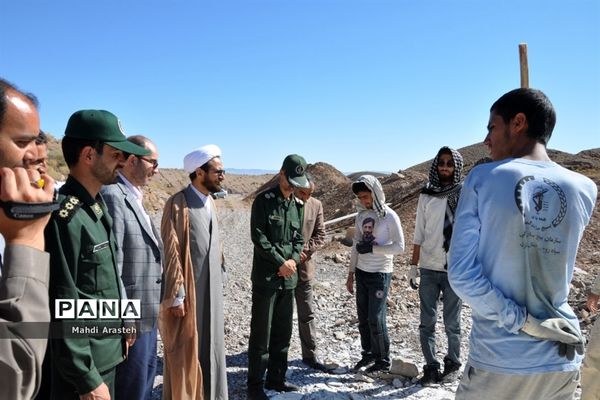 بازدید مسئولان از اردوی جهادی دانشجویان شهرستان خوسف