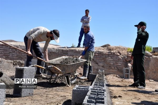 بازدید مسئولان از اردوی جهادی دانشجویان شهرستان خوسف
