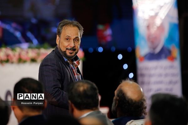 مراسم افتتاحیه سی و هفتمین جشنواره فرهنگی هنری دانش آموزان دختر کشور