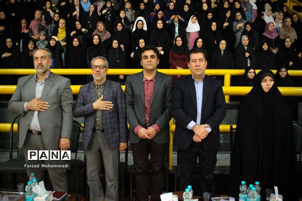 برگزاری مراسم تجلیل از منتخبان و نخبگان علمی فرهنگی هنری و قرآنی در چهار دانگه