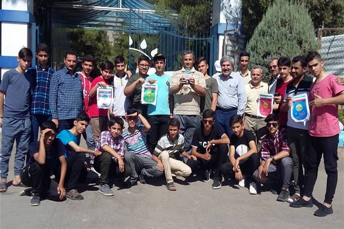 دانش آموزان پیشتاز پسر استان کردستان  در نهمین دوره اردو ملی خوش درخشیدند