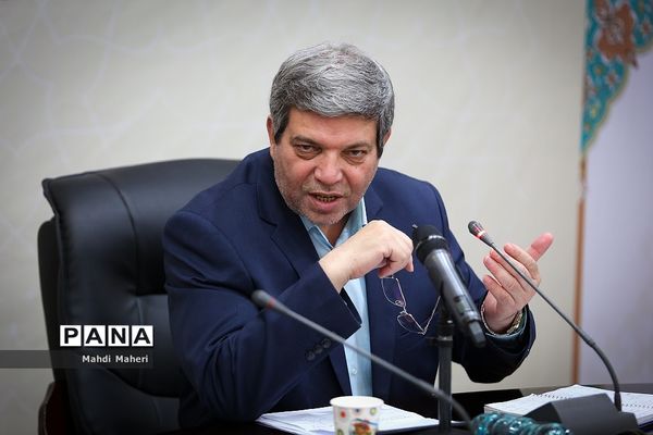 آیین تجلیل از رتبه های برتر کنکور سراسری سال 98