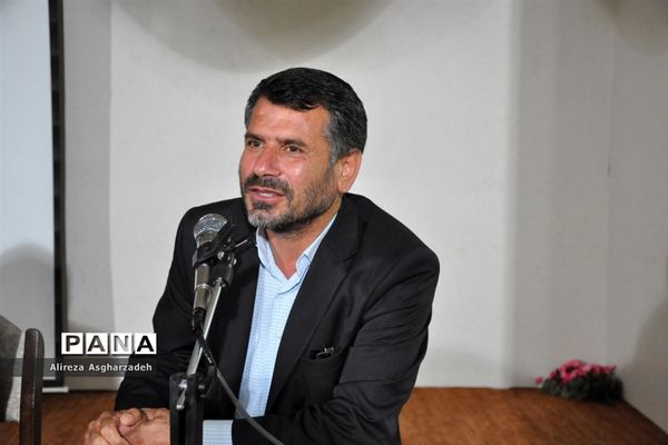 جلسه بررسی سرویس مدارس