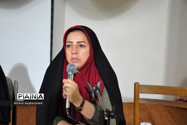 جلسه بررسی سرویس مدارس
