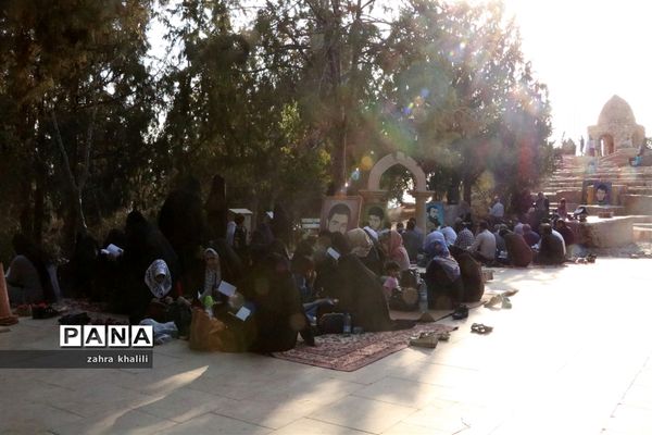 برگزاری مراسم پرفیض دعای عرفه در شیراز