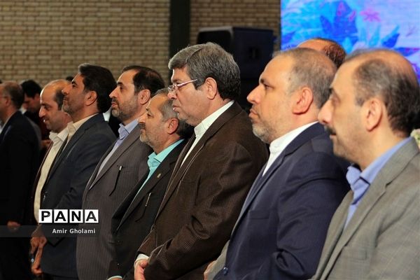 افتتاحیه سی و هفتمین جشنواره فرهنگی و هنری پسران سراسر کشور