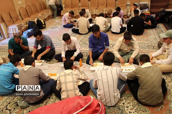پیش اردوی آمادگی دانش‌آموزان پسر پیشتاز استان یزد