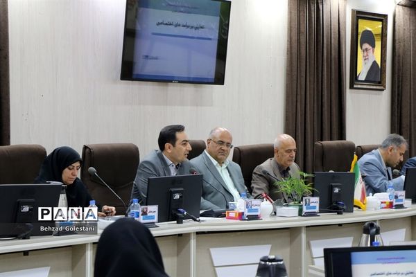 دومین اجلاس روسای ادارات آموزش و پرورش مناطق 24 گانه آذربایجان غربی