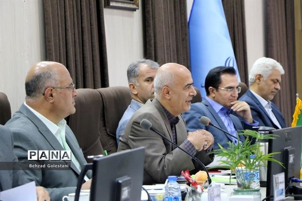 دومین اجلاس روسای ادارات آموزش و پرورش مناطق 24 گانه آذربایجان غربی