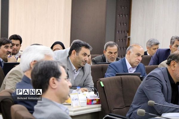 دومین اجلاس روسای ادارات آموزش و پرورش مناطق 24 گانه آذربایجان غربی