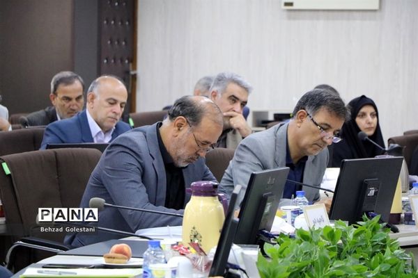 دومین اجلاس روسای ادارات آموزش و پرورش مناطق 24 گانه آذربایجان غربی