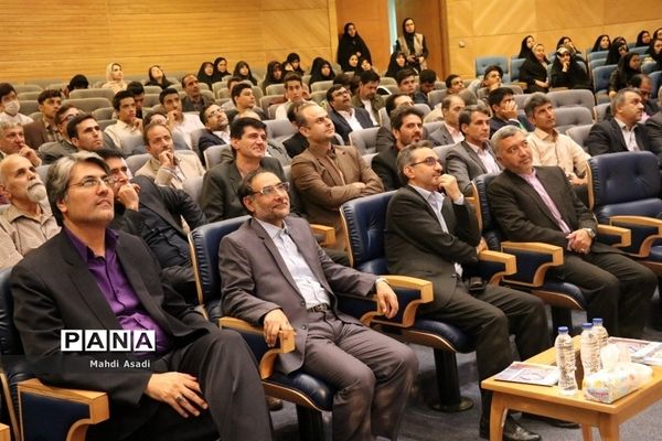 آیین تجلیل از ستارگان و فعالان حوزه پرورشی و فرهنگی خراسان رضوی