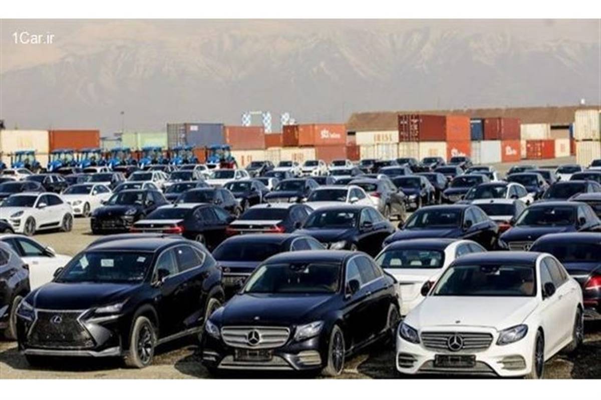 مدیرکل امور مالیاتی آذربایجان‌غربی خبر داد: واردات ۵۴۰ دستگاه خودرو لوکس با کارت بازرگانی روستایی