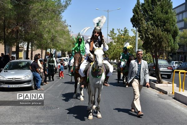 حرکت نمادین کاروان امام حسین علیه السلام در بیرجند
