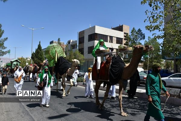 حرکت نمادین کاروان امام حسین علیه السلام در بیرجند