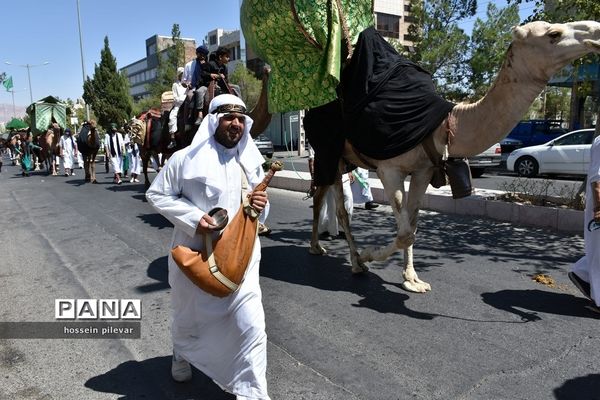 حرکت نمادین کاروان امام حسین علیه السلام در بیرجند
