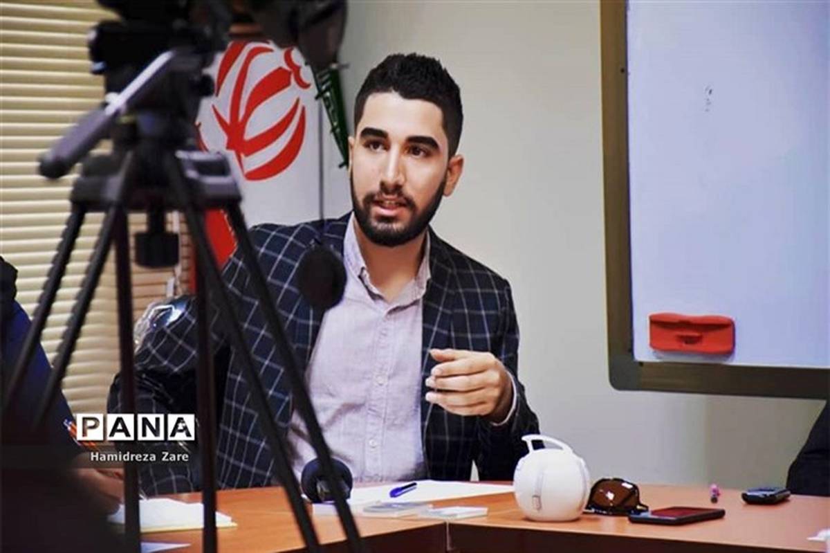 جوان ایده پرداز مشهدی : آموزش، شرط اول پرورش ذهن خلاق است