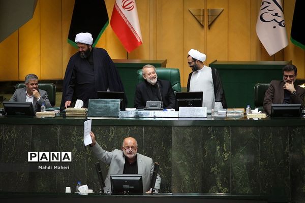 جلسه رای اعتماد به وزرای آموزش و پرورش و گردشگری