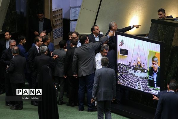 جلسه رای اعتماد به وزرای آموزش و پرورش و گردشگری