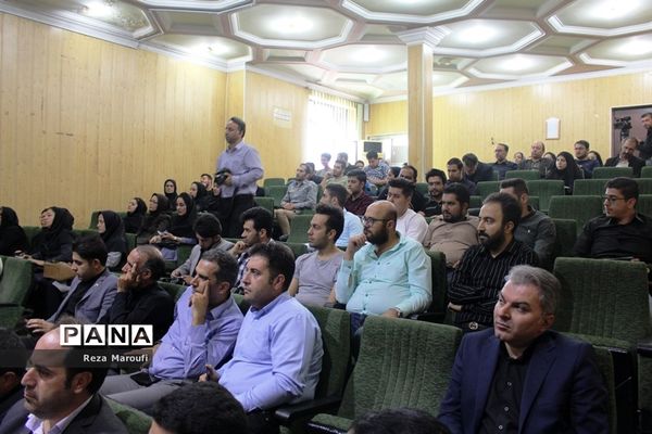 آیین  تجلیل از خبرنگاران و عکاسان لیگ ملت های والیبال در ارومیه