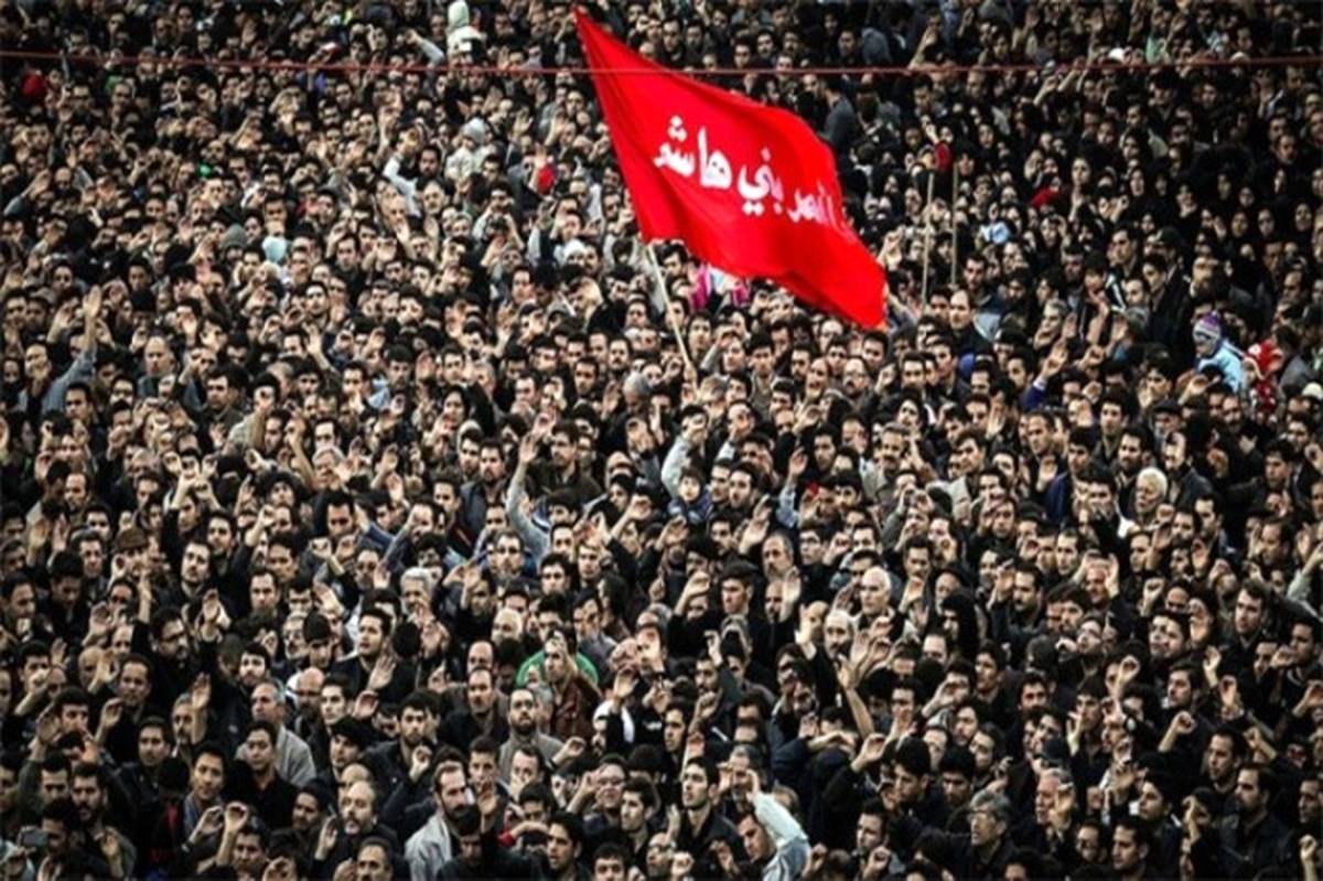 اجتماع بزرگ عاشورائیان در میدان شهدای کرج