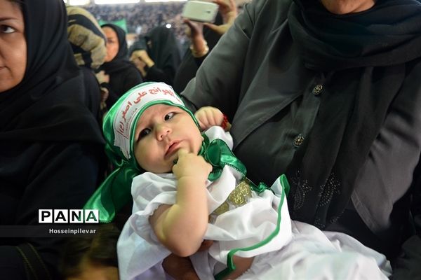 همایش بزرگ شیر خوارگان در سالن شهیدین  قاسمی بیرجند