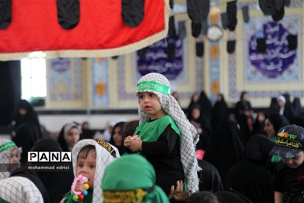 همایش بزرگ شیرخوارگان حسینی در بخش خِشت شهرستان کازرون