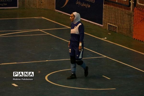 دیدار تیم های فوتسال شهروندساری و دریژنو فرخشهر