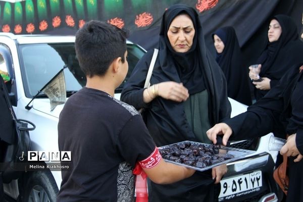 تجمع بزرگ احلی من العسل در محمودآباد