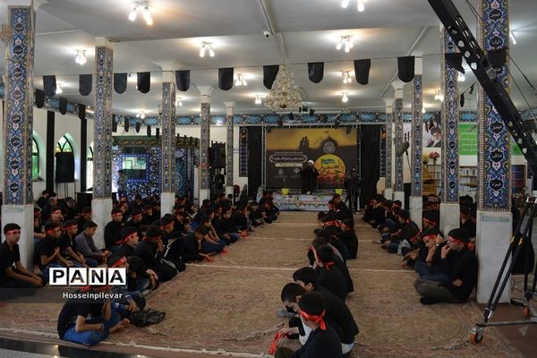 سوگواره احلی من العسل در امامزادگان باقریه شهرستان بیرجند