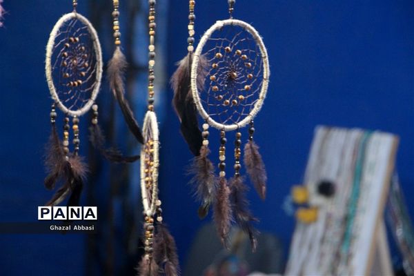 نمایشگاه هنری دست آفرین