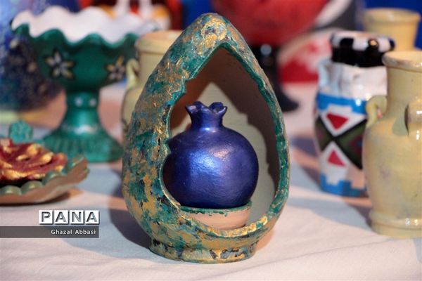 نمایشگاه هنری دست آفرین