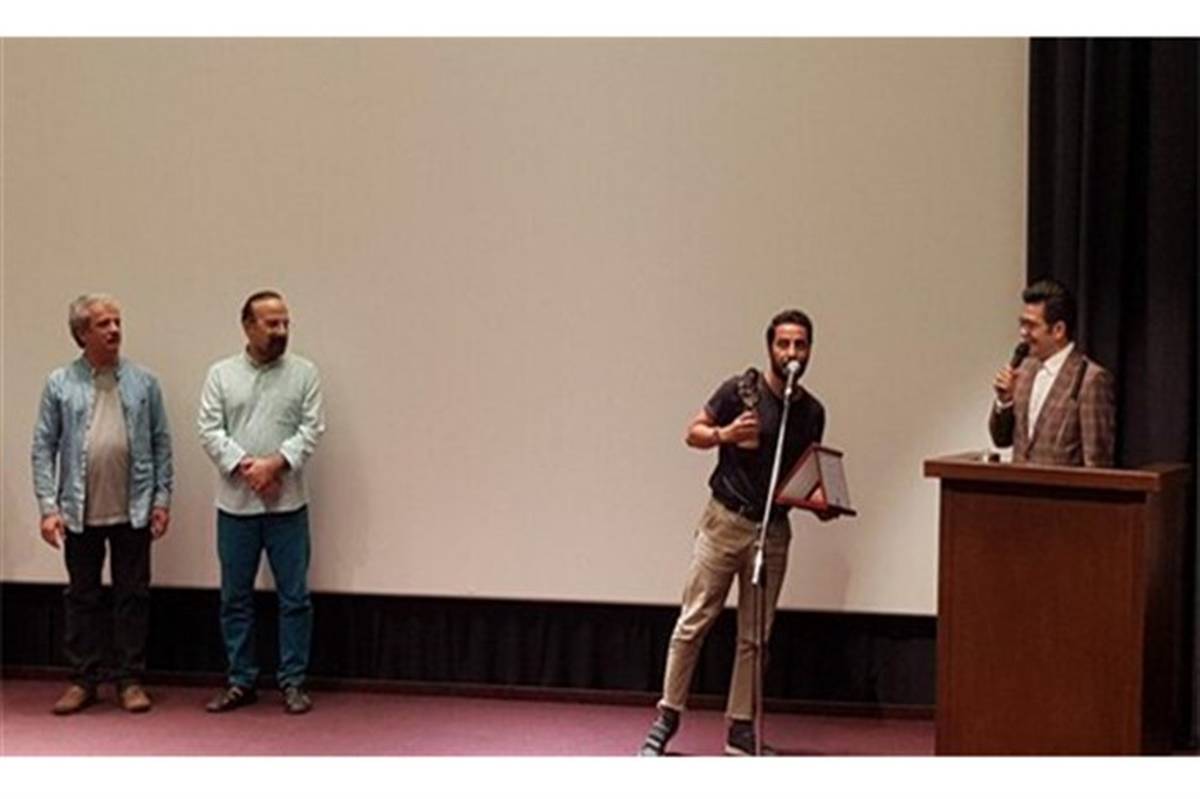 جشن کانون فیلمنامه‌نویسان چه گذشت: از اهدای جایزه به خشایار الوند تا درخواست نوید محمدزاده