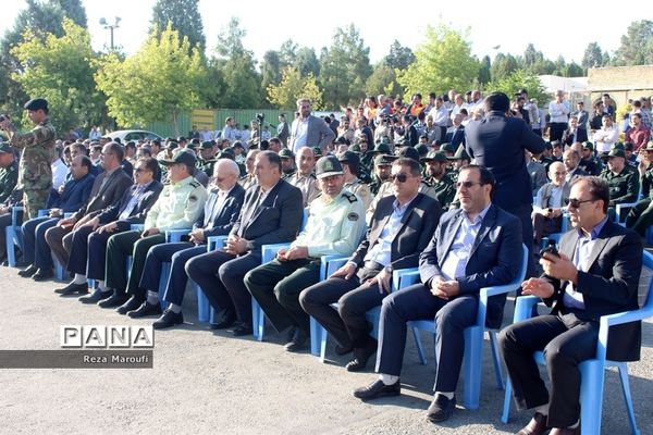 آیین غبار روبی مزار شهدا  به‌مناسبت گرامیداشت هفته دولت در ارومیه