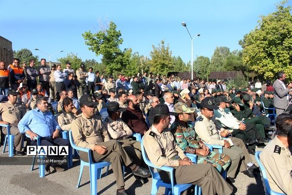 آیین غبار روبی مزار شهدا  به‌مناسبت گرامیداشت هفته دولت در ارومیه