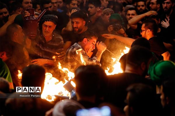 آیین مشعل‌گردانی در دولت‌آباد تهران