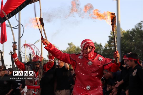 خیمه ها سوخته، علم بی علمدار و نینوا خونین شد