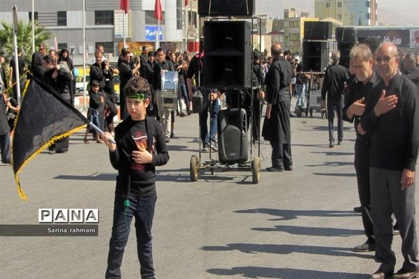 عزاداری روز عاشورا در کرمانشاه