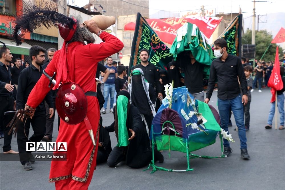 مراسم عزاداری روز عاشورا در شهر قدس