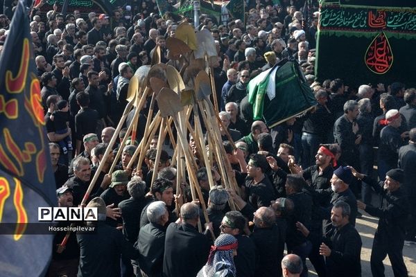 مراسم بیل‌زنی در شهرستان خوسف