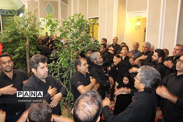 روضه‌خوانی در خانه‌های سنتی یزد