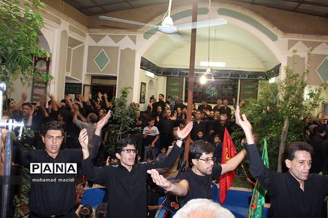 روضه‌خوانی در خانه‌های سنتی یزد