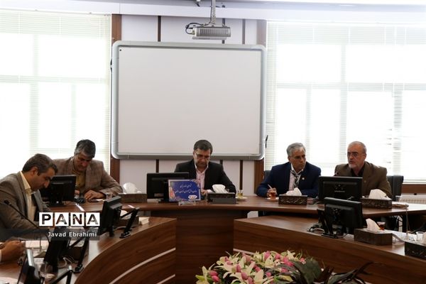 نشست شورای برنامه‌ریزی سازمان دانش‌آموزی خراسان رضوی
