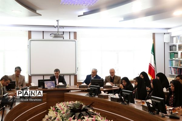نشست شورای برنامه‌ریزی سازمان دانش‌آموزی خراسان رضوی