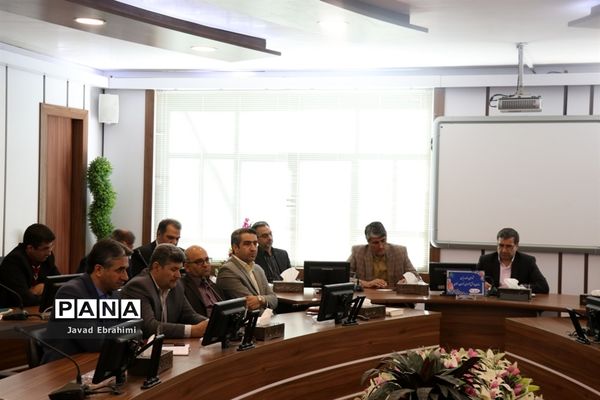 نشست شورای برنامه‌ریزی سازمان دانش‌آموزی خراسان رضوی