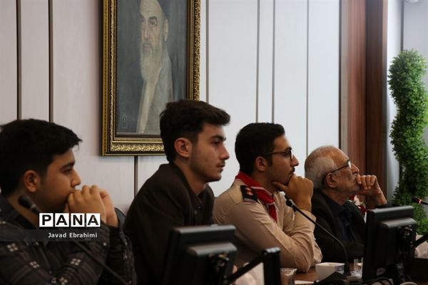 نشست شورای برنامه‌ریزی سازمان دانش‌آموزی خراسان رضوی