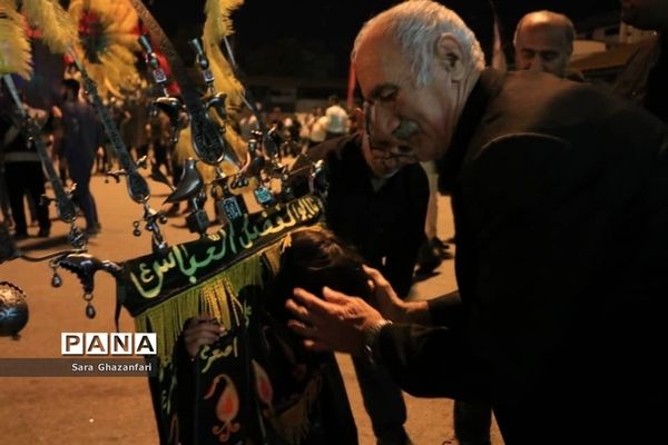 آیین علم‌کشی درشب هفتم شهادت امام حسین (ع) در  ساری