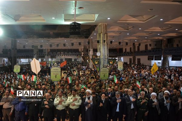 مراسم لبیک یا خامنه‌ای در شهرستان بیرجند