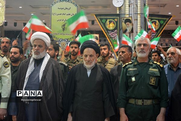 مراسم لبیک یا خامنه‌ای در شهرستان بیرجند